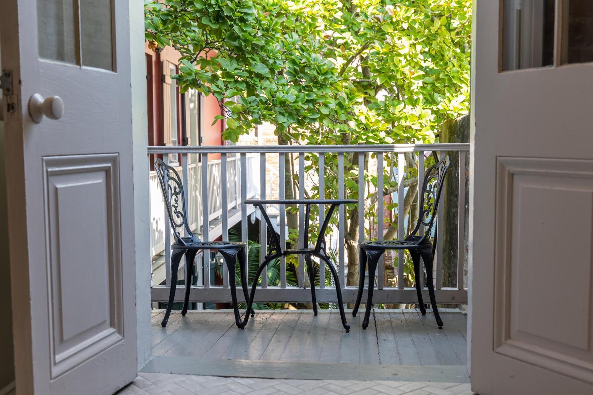 Inn On St. Peter, A French Quarter Guest Houses Property New Orleans Exterior photo